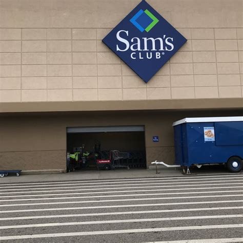 Mankato sam's club - “Minnesota State Mankato supplies its students with countless valuable opportunities—whether it be starting a business with your Integrated Business Experience classmates in a low-risk environment, leading 30-40 new students as a Community Advisor during their transition to college, or joining a club or …